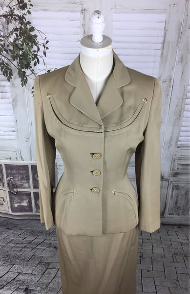 Original 1940s 40s Beige Arrow Gabardine Skirt Suit