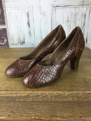 Original 1940s Vintage Brown Reptile Lilley E Skinner Shoes