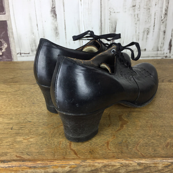 Original 1930s Vintage Black Leather Stitch Decoration Ladies Shoes