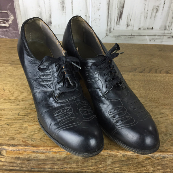 Original 1930s Vintage Black Leather Stitch Decoration Ladies Shoes