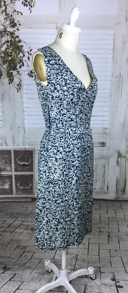 Original 1950s 50s Vintage Day Dress Blue Crazy Novelty Print Wriggle Dress