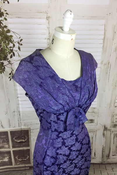 Original 1950s 50s Vintage Purple Wriggle Dress With Rose Decoration - more pictures