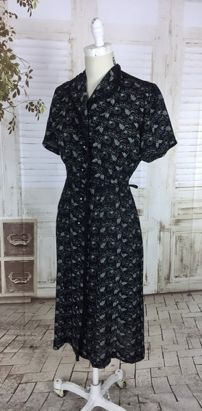 Original 1940s 40s Vintage Black Novelty Print Dress With Ruffles And Diamante Buttons Leaf Pattern
