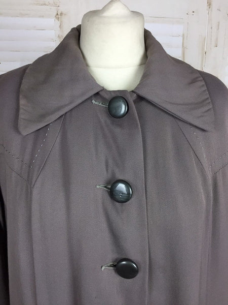 Original 1940s Vintage Volup Taupe Mauve Gabardine Swing Coat