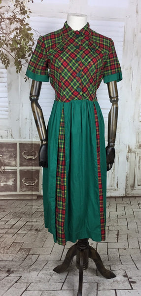 Original 1940s 40s Vintage Green And Red Plaid Cotton Dress With Pleated Skirt