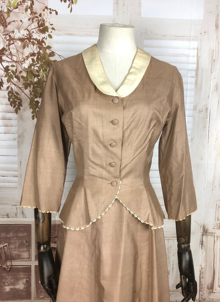 Original 1940s 40s Vintage Sand Coloured Silk New Look Skirt Suit With Lace Trim