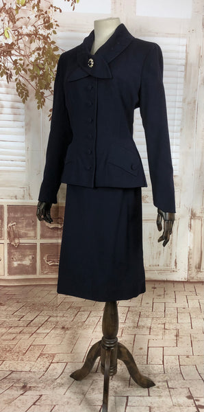 Original 1950s 50s Vintage Navy Blue Suit With Arrow Details and Amazing Collar By Buddy Bates