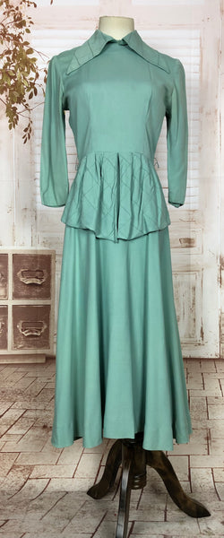 Exquisite Original 1940s Vintage Aqua Seafoam Dagger Collar Peplum Dress By Carole King