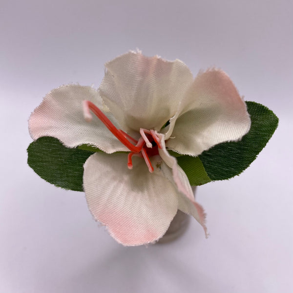 Gorgeous Vintage Lily Flower Buttonhole Boutonnière
