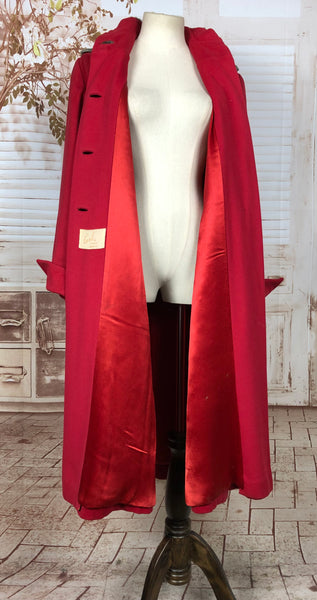 Super Rare Original 1940s 40s Vintage Red Swing Coat With Grey Astrakhan Collar By Carl Of New York