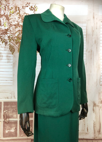 Stunning Original Vintage 1940s 40s Emerald Green Gabardine Suit By Moordale