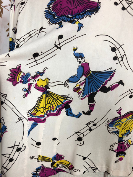 Exceptional Original 1940s Vintage Novelty Print Dancer Rayon Jersey Blouse