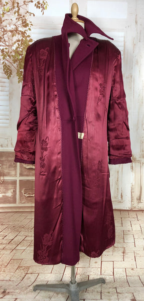 Exquisite Original 1940s Volup Vintage Burgundy Wine Princess Coat