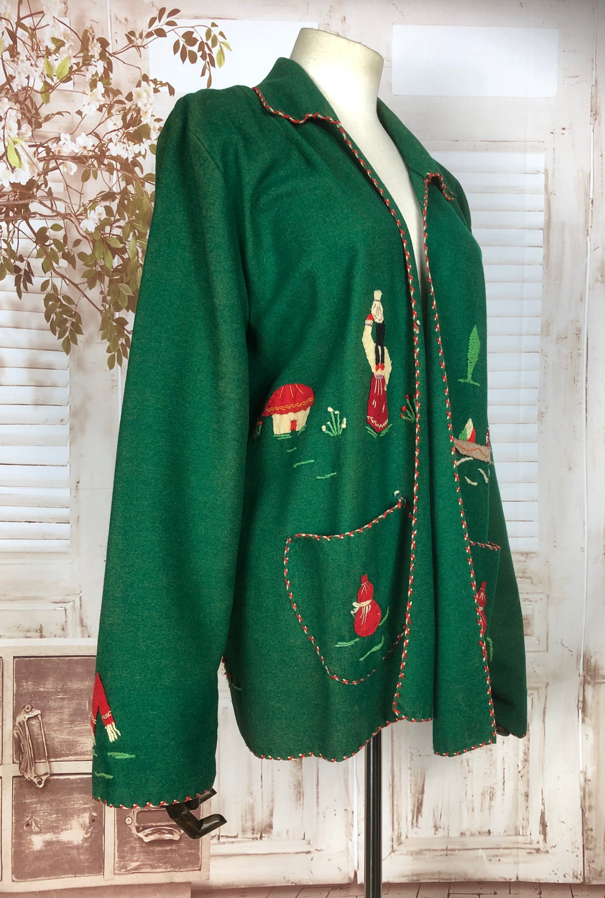 Rare Original Vintage 1940s 40s Green Embroidered Mexican Tourist