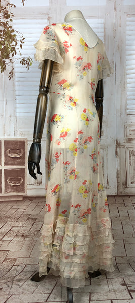 Breathtaking Original 1930s 30s Vintage Full Length Floral Print Garden Party Lawn Dress With Ruffle Detail