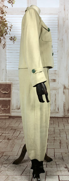 Super Rare Original 1940s 40s Vintage Cream And Green Ski Suit With Fabulous Lining