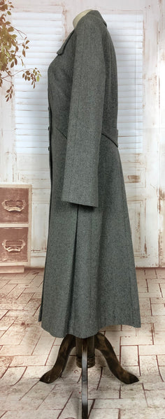 Gorgeous Original 1940s Vintage Grey Belt Back Princess Coat