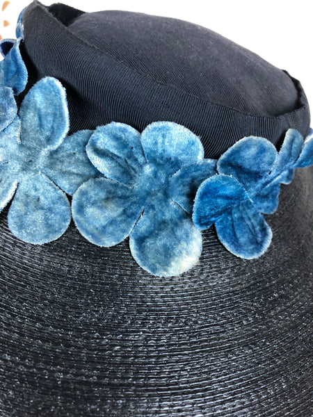 Original 1930s 30s Vintage Navy Blue Straw Wide Brimmed Hat With Velvet Flowers