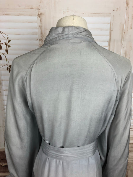 Original 1950s 50s Volup Vintage Grey Double Breasted Silk Cotton Belted Rain Coat Mac