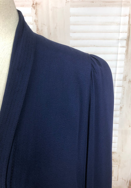 Original 1930s 30s Vintage Blue Crepe Cape With Gathered Shoulders