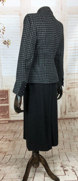 Beautiful 1940s 40s Vintage Dark Grey Check Wool Suit By Peck & Peck