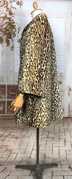 Incredible Original 1940s Volup Vintage Leopard Print Swing Coat With Huge Shoulders