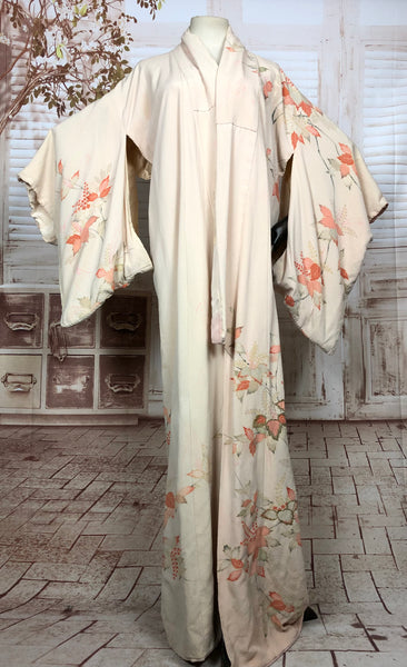 Stunning Original 1950s 50s Vintage Blush Pink Kimono Robe