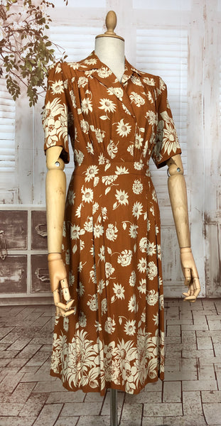 Amazing Original Late 1930s / Early 1940s Volup Vintage Rust Brown Floral Border Print Dress With Shirring