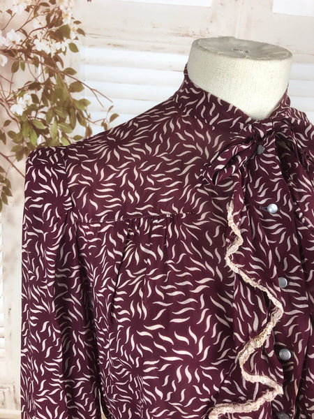 Original 1930s 30s Vintage Burgundy Printed Chiffon Blouse With Padded Shoulders And Ruffle