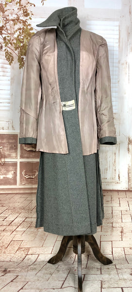 Gorgeous Original 1940s Vintage Grey Belt Back Princess Coat