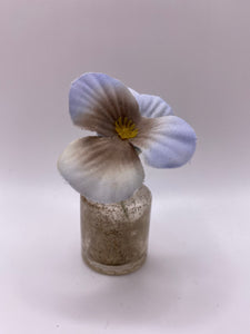 Gorgeous Vintage Pale Blue Sweet Pea Flower Buttonhole Boutonnière