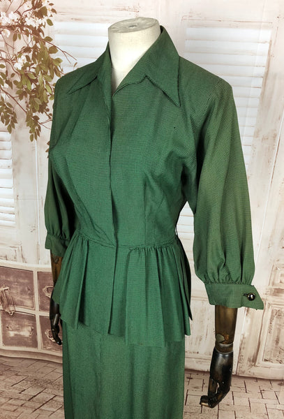 Original 1940s 40s Vintage Green Check Peplum Summer Suit By Pat Hartly