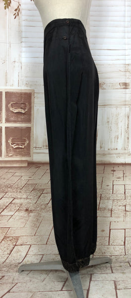 LAYAWAY PAYMENT 1 OF 2 - RESERVED FOR MARIE - Beautiful Original Late 1920s / Early 1930s Black And Gold Rayon Lounge Beach Pyjama Trousers