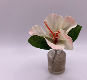 Gorgeous Vintage Lily Flower Buttonhole Boutonnière