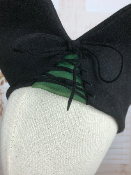 Super Rare 1940s 40s Vintage Heart Shaped Halo Hat With Green Lace Detail