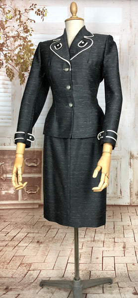 Exquisite Original 1950s Vintage Charcoal Grey Silk Mohair Lilli Ann Suit