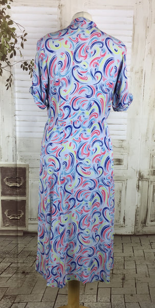 LAYAWAY PAYMENT 1 OF 2 - RESERVED FOR MICHELE - Original 1940s Volup Vintage Crepe Shirt Waister Dress With Swirly Pattern