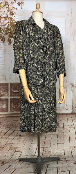 Beautiful Original 1930s Volup Vintage Dress And Jacket Set With