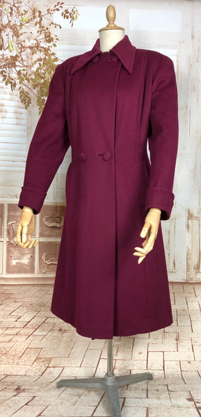 Exquisite Original 1940s Volup Vintage Burgundy Wine Princess Coat