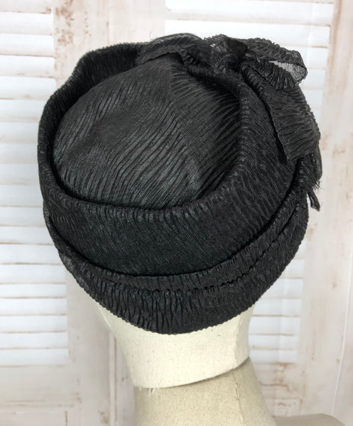 Original 1930s 30s Vintage Pleated Crepe Turban