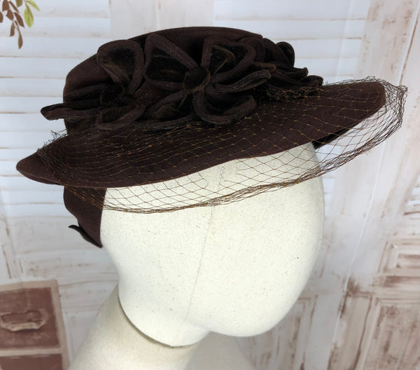 Stunning Original 1940s 40s Vintage Brown Brimmed Tilt Hat