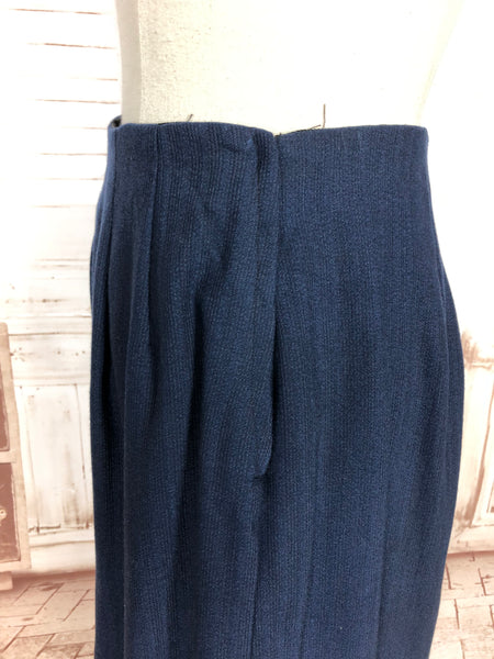 Wonderful Original 1940s Vintage Navy Blue Chalk Stripe Skirt Suit