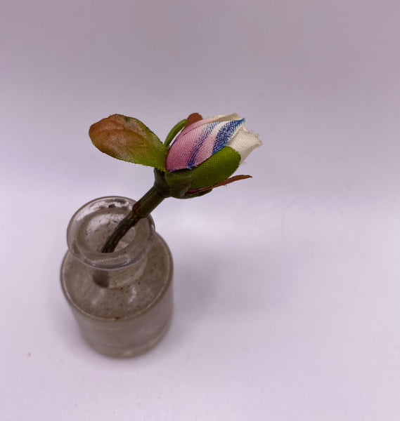 Gorgeous Vintage Rose Bud Flower Buttonhole Boutonnière