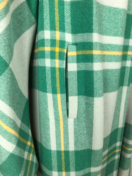 Original 1940s 40s Vintage Wool Swing Coat With Green Plaid By Donnybrook