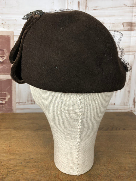 Sweet Original Late 1940s / Early 1950s Brown Fur Felt Cap With Beading