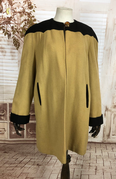 LAYAWAY PAYMENT 1 OF 2 - RESERVED FOR GILDA - Original 1940s 40s Vintage Mustard Yellow And Black Colour Block Coat