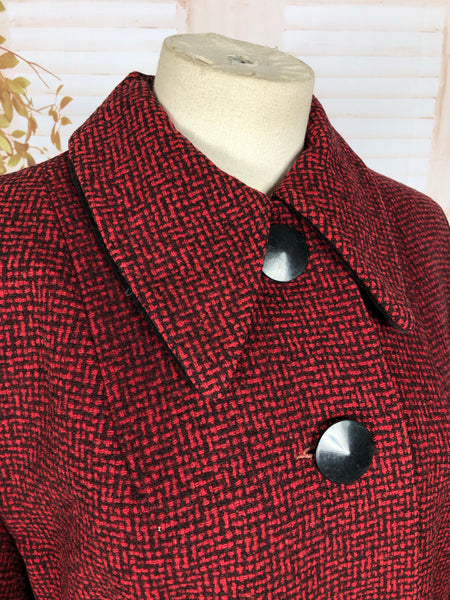 Gorgeous Original Vintage Late 1940s 40s Red And Black Tweed Swing Coat With Bishop Sleeves 