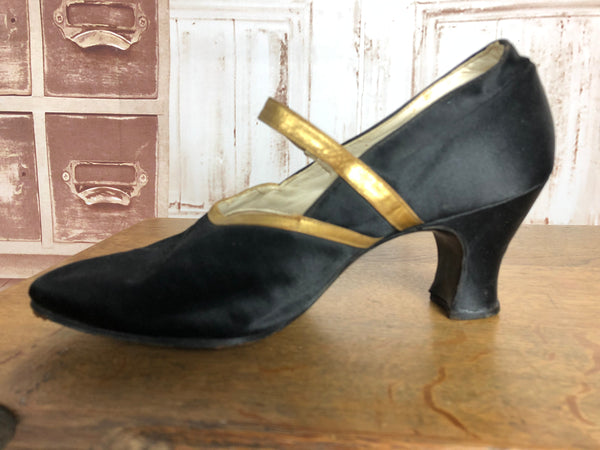 Black and gold evening hot sale shoes