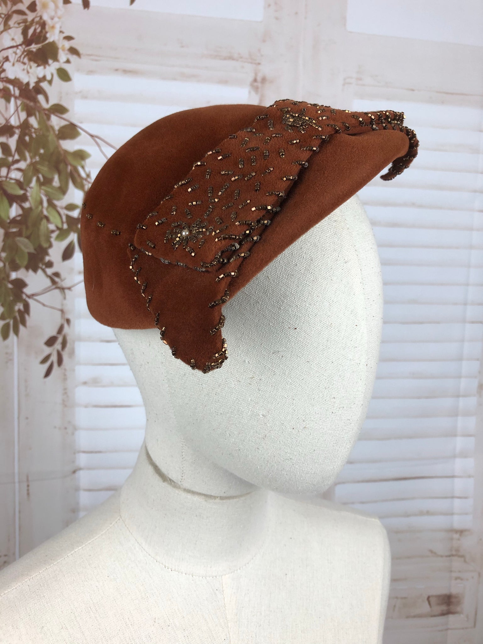 Bronze 1950s 50s Beaded Perched Hat