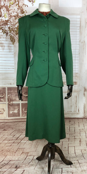 Fabulous Original 1940s 40s Vintage Bright Green Skirt Suit